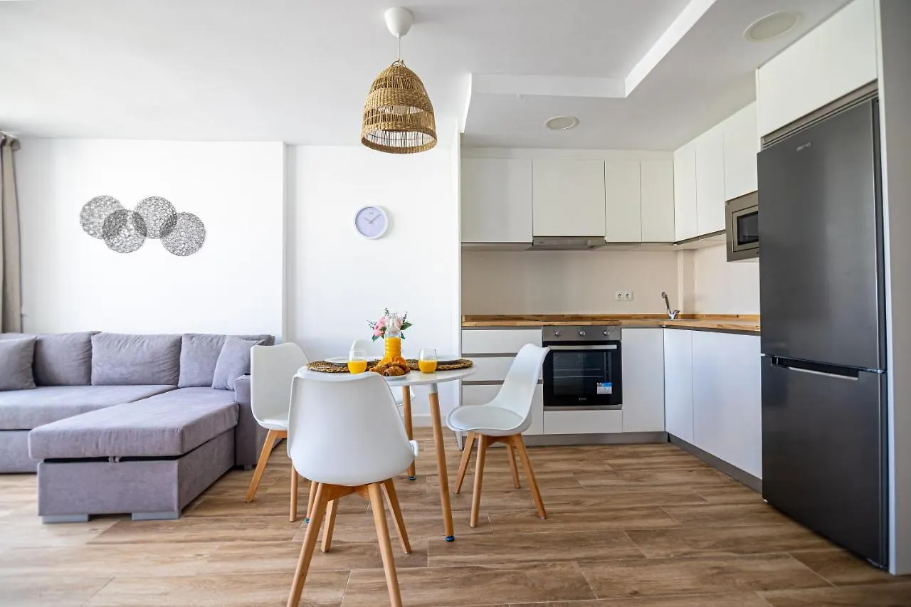 Sunstay Seaside Flat I Puerto Marina Benalmádena