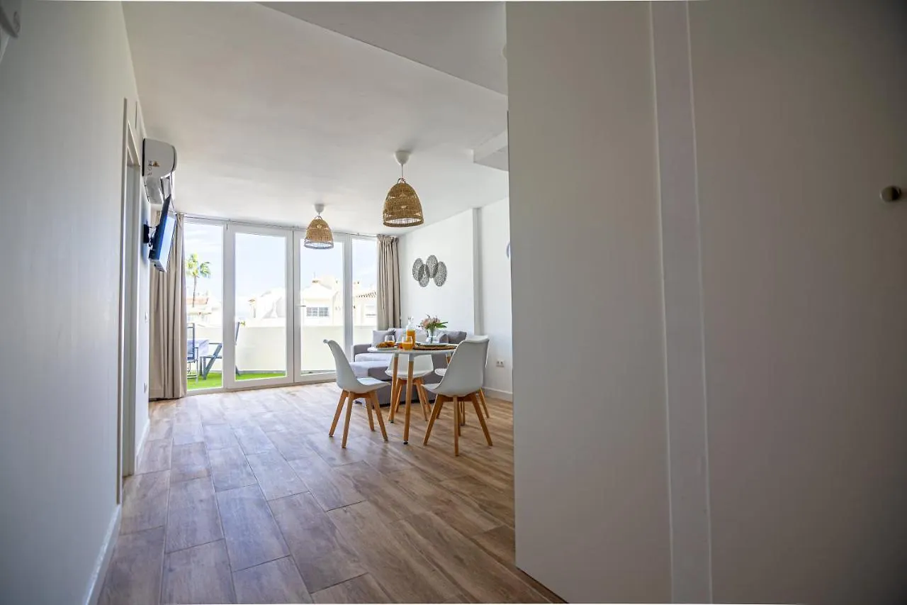 Sunstay Seaside Flat I Puerto Marina Benalmádena 0*,  Španělsko