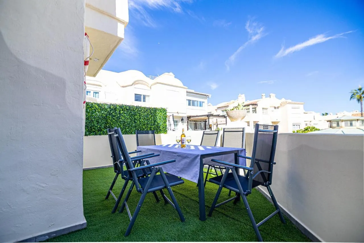 Sunstay Seaside Flat I Puerto Marina Benalmádena